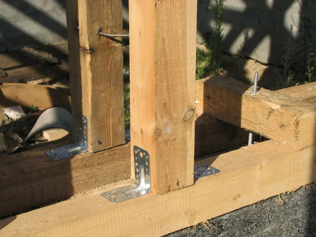 Монтаж стоек