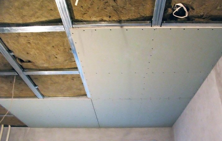 Крепление фанеры на потолок 