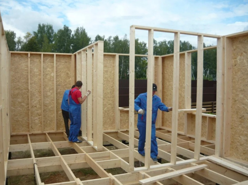 Сборка щитового дома