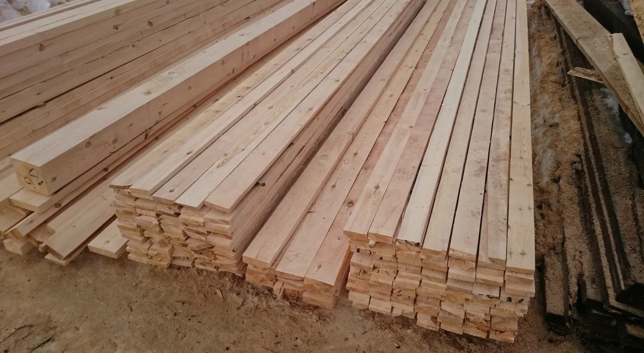 Пиломатериалы для возведения каркасного дома