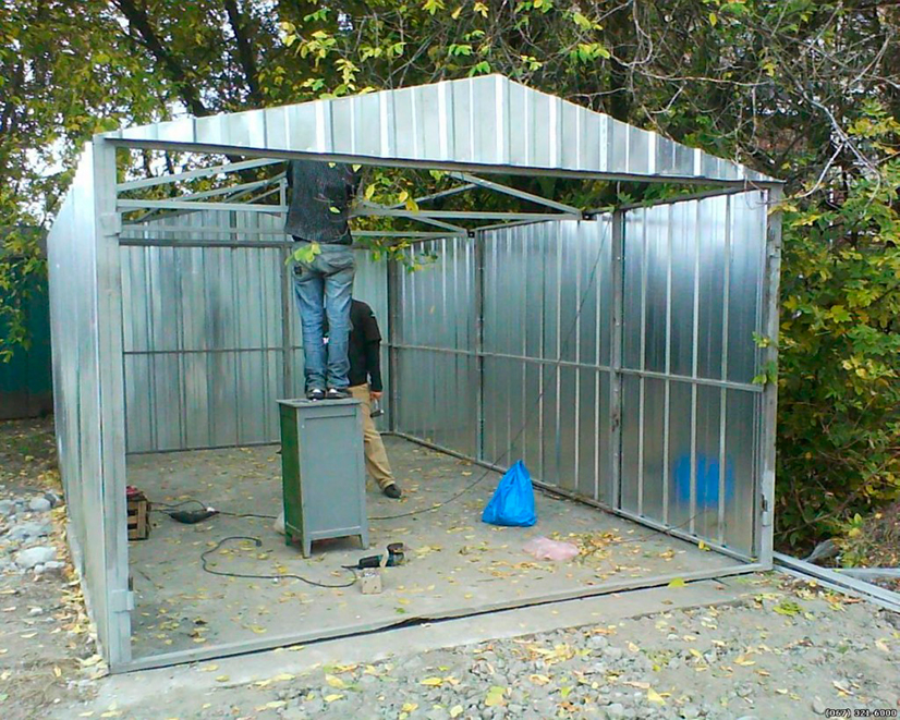 Гараж из профтрубы